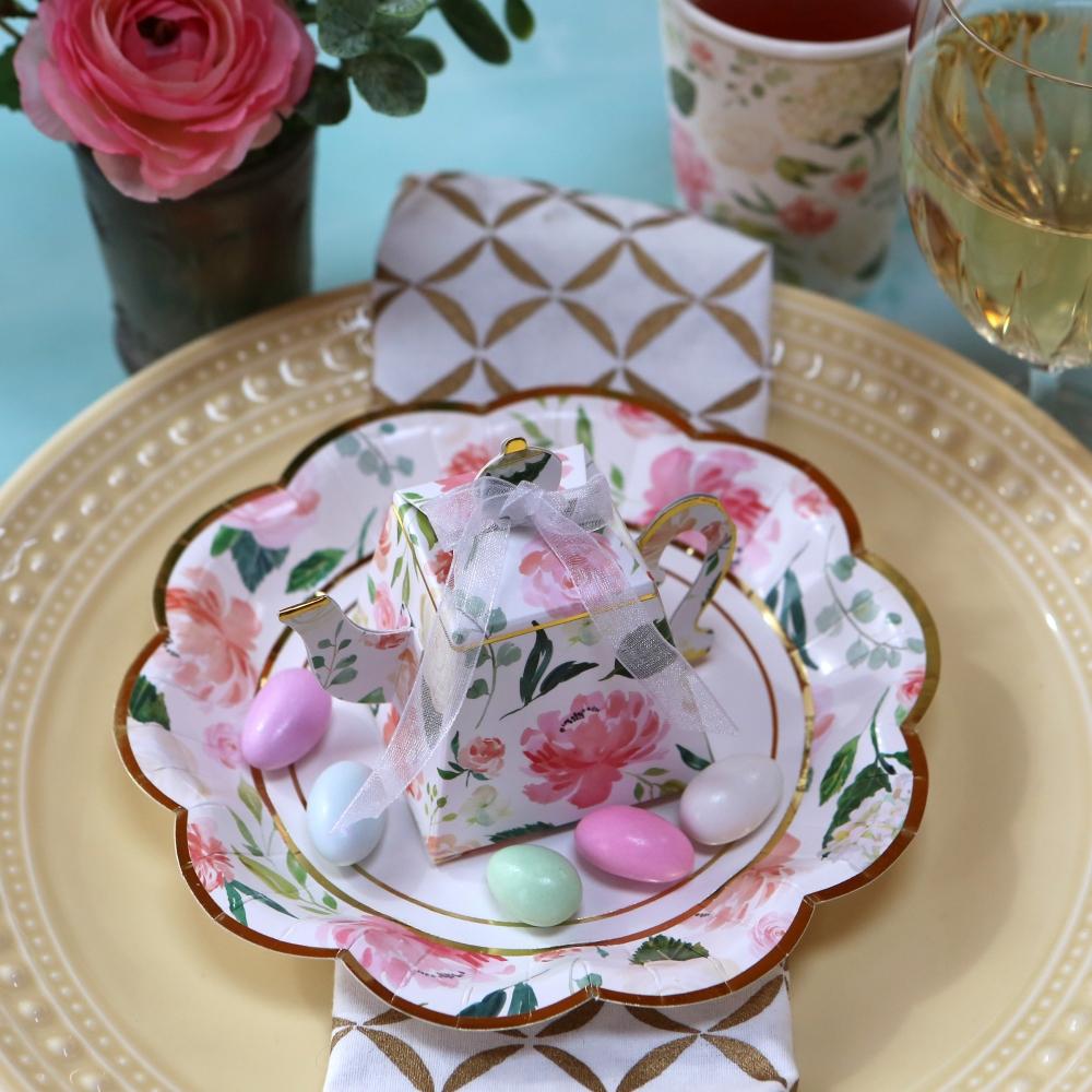 In Full Bloom Floral Small Paper Plates (16 pk)