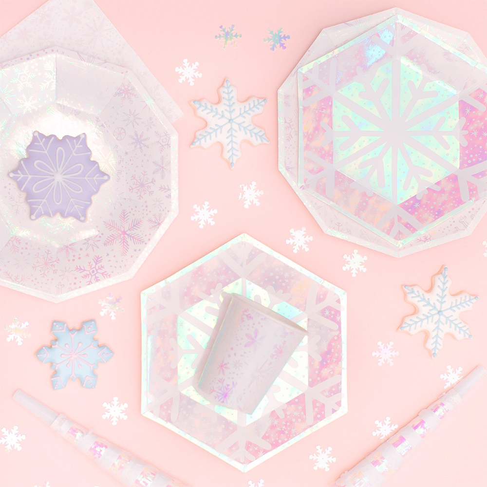 Frosted Snowflake Large Plates (8 pk)