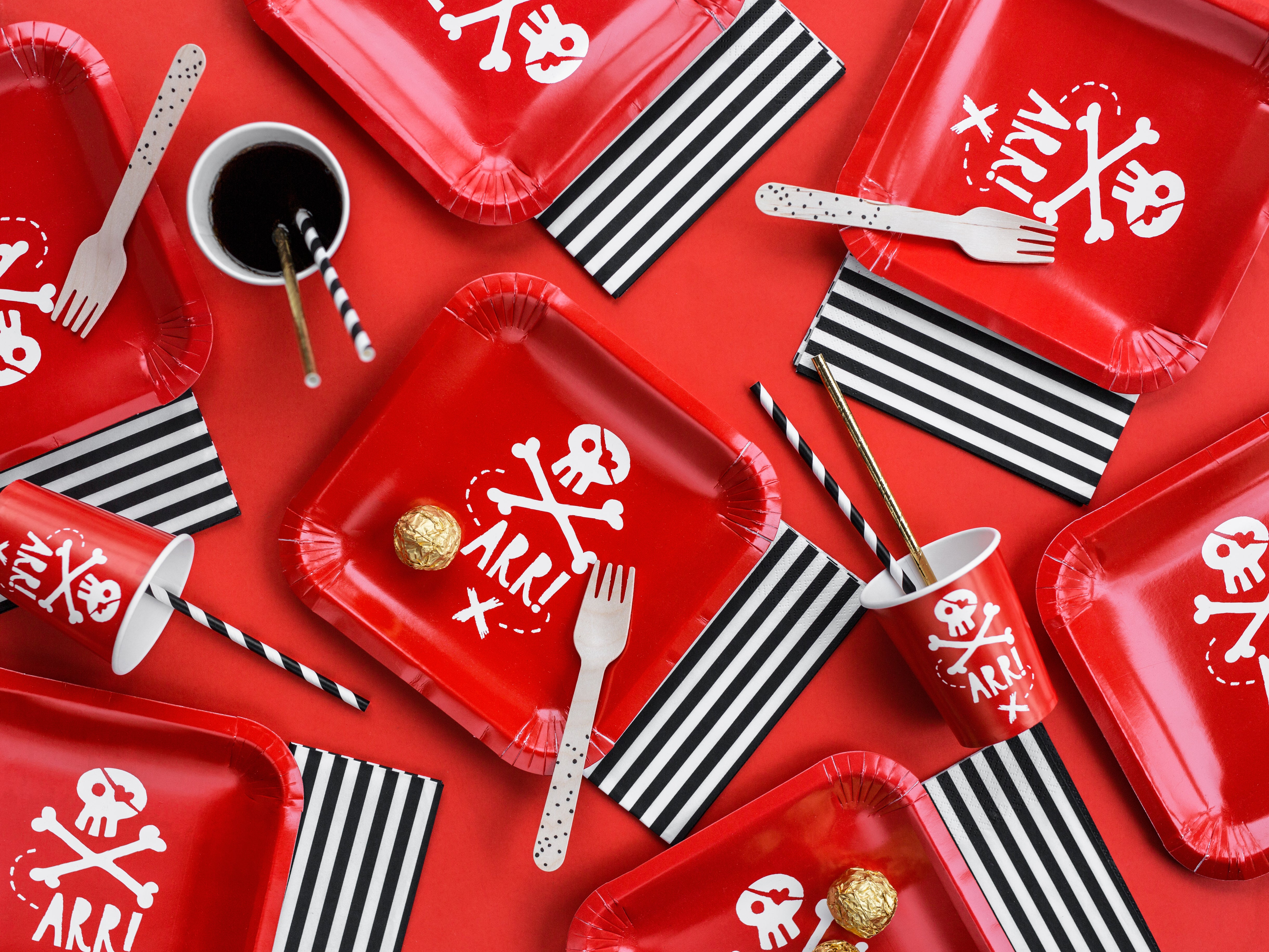 Red Pirate ARR! Skull and Crossbones Dessert Plates (6 pk)